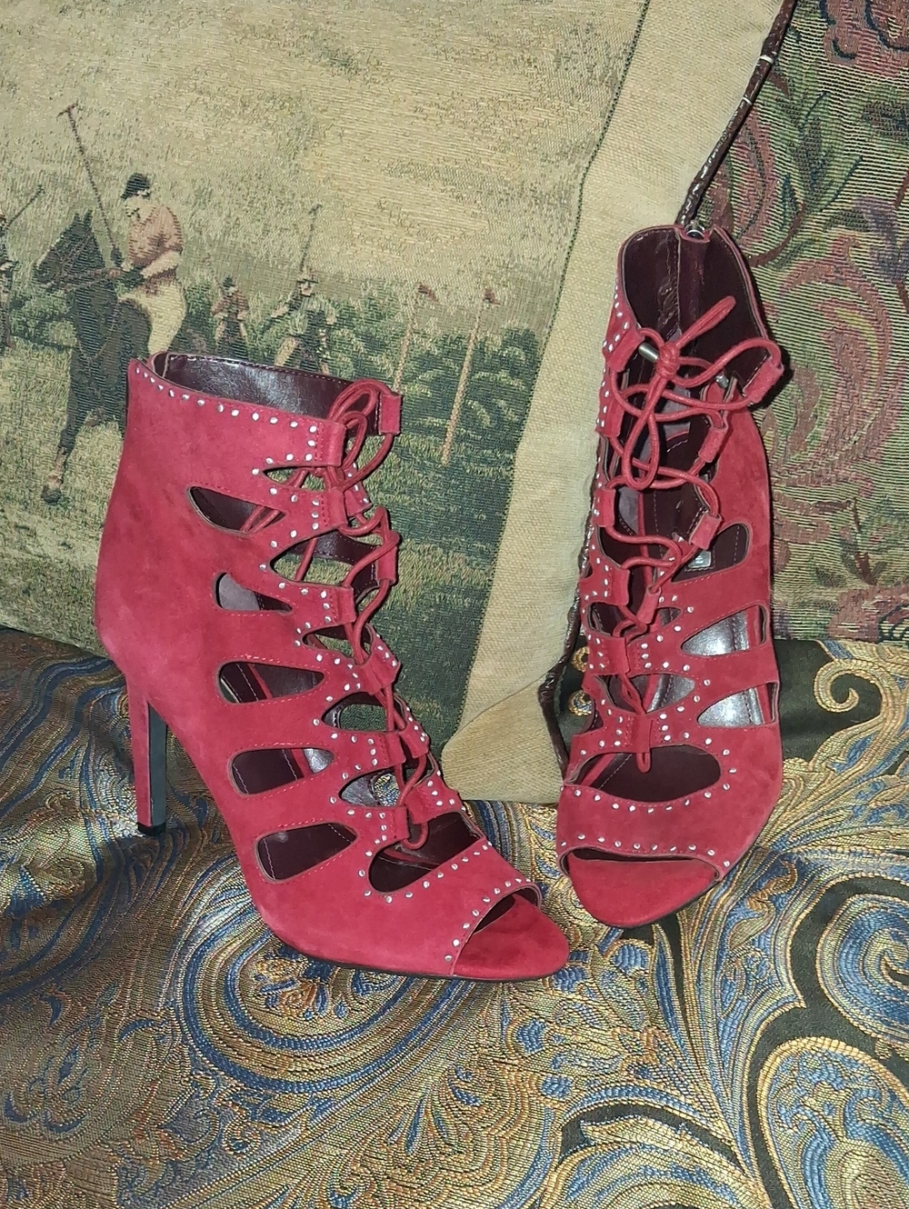 BCBG RED STUDDED Heels